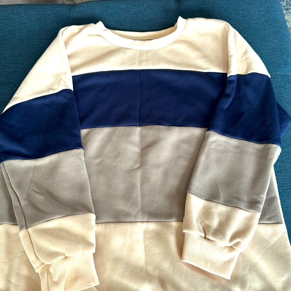 SHEIN plus size color block crewneck sweatshirt